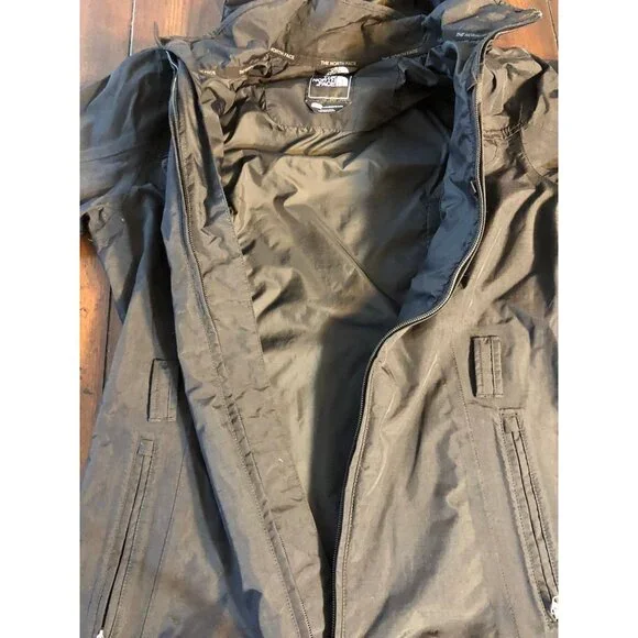 The North Face Black Hyvent Medium Weight Jacket Small - Picture 9 of 10